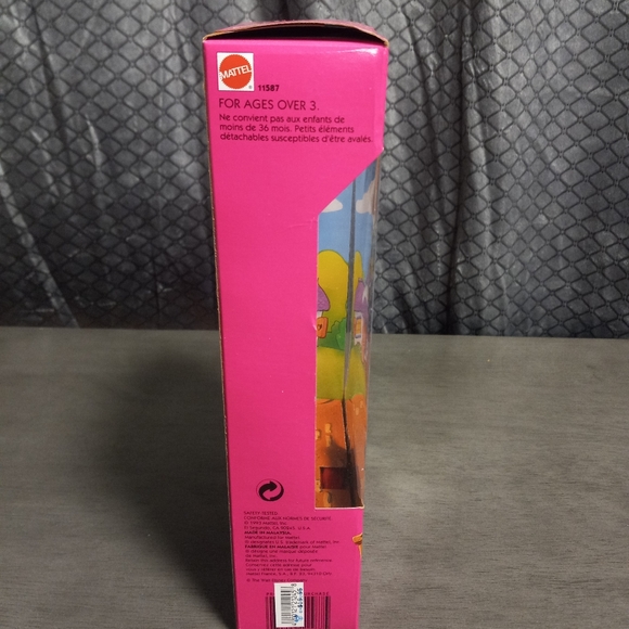 1993 Mickeys Toontown Stacie No.11587 - Picture 4 of 7